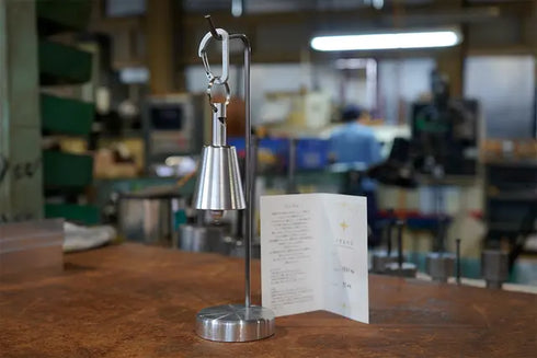 FueFeel 熊鈴〈名入れモデル〉|高音設計・軽量・硬質アルミ削り出し・熊鈴+風鈴+笛の多機能